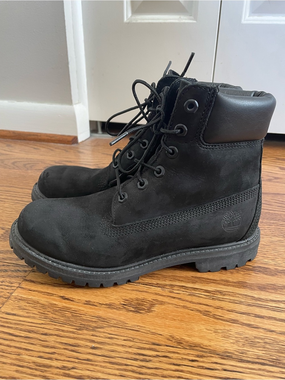 Timberland Women's Classic Black Leather Boots